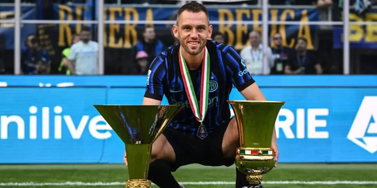 Futuro all’Inter in bilico per Stefan de Vrij: il Panathinaikos accelera per chiudere